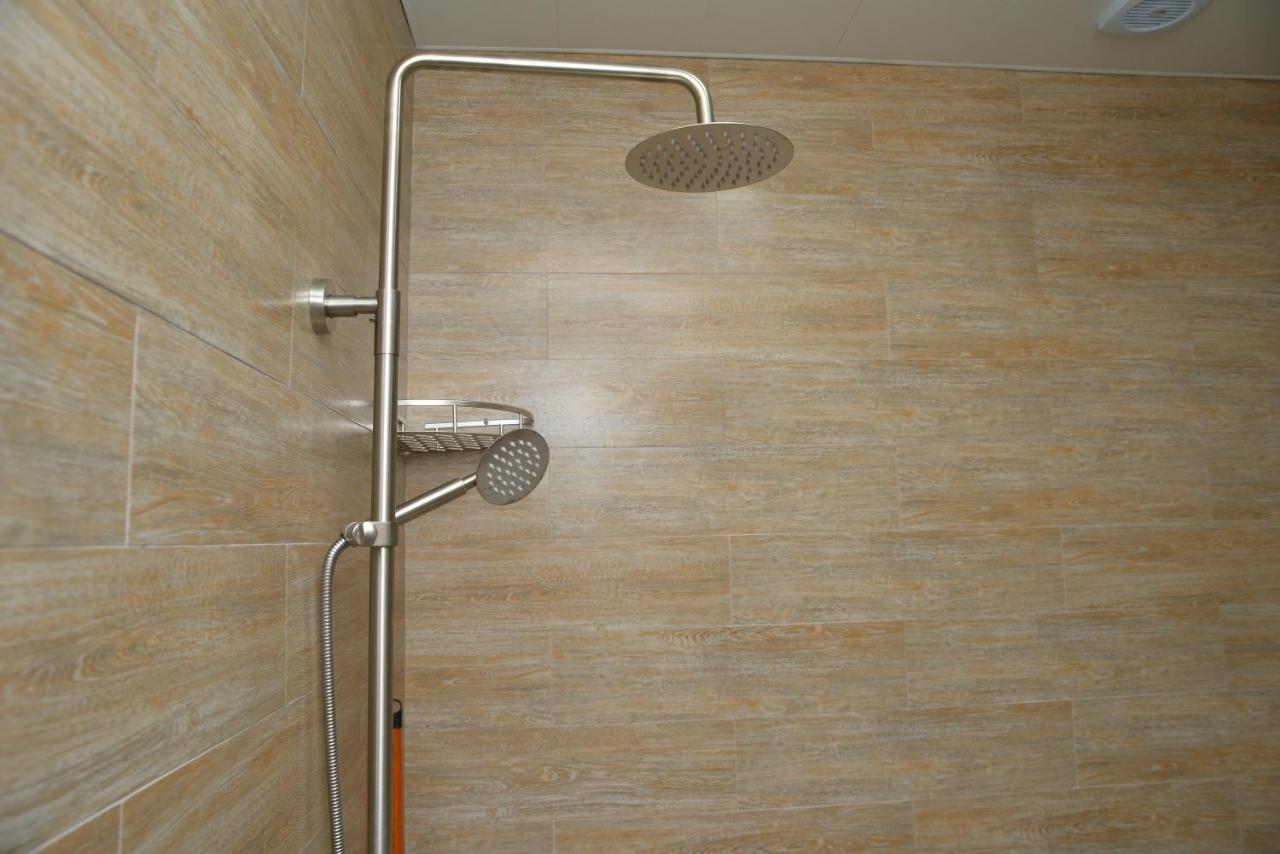 Orange Home Hotel Batumi Eksteriør bilde