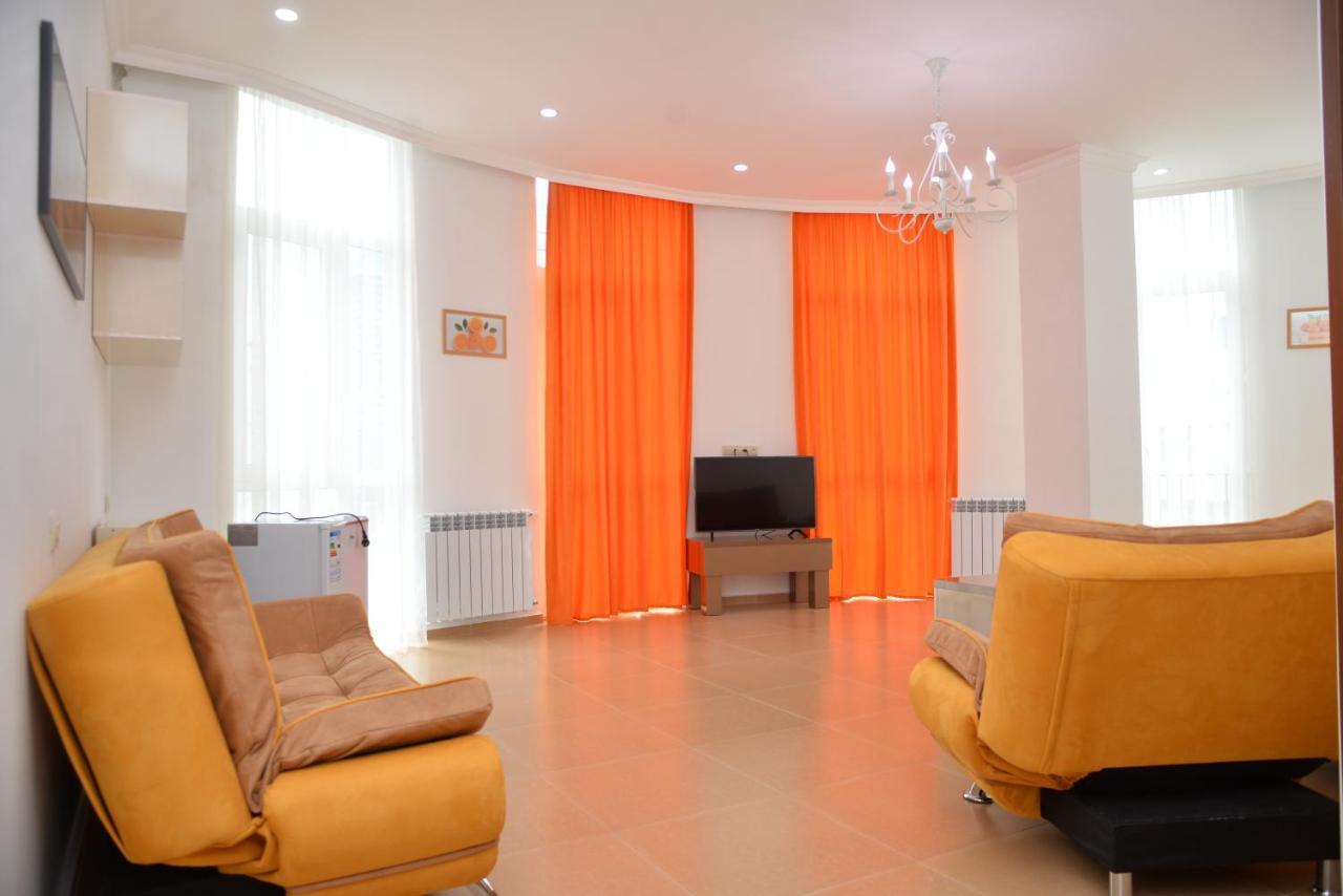 Orange Home Hotel Batumi Eksteriør bilde