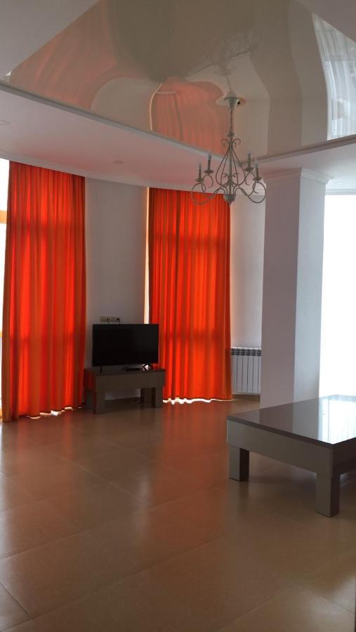 Orange Home Hotel Batumi Eksteriør bilde