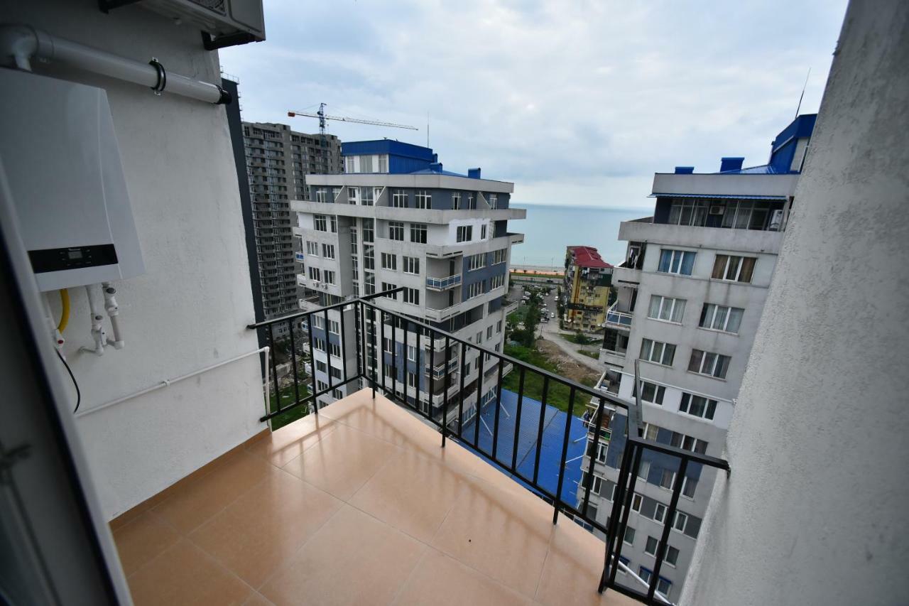Orange Home Hotel Batumi Eksteriør bilde
