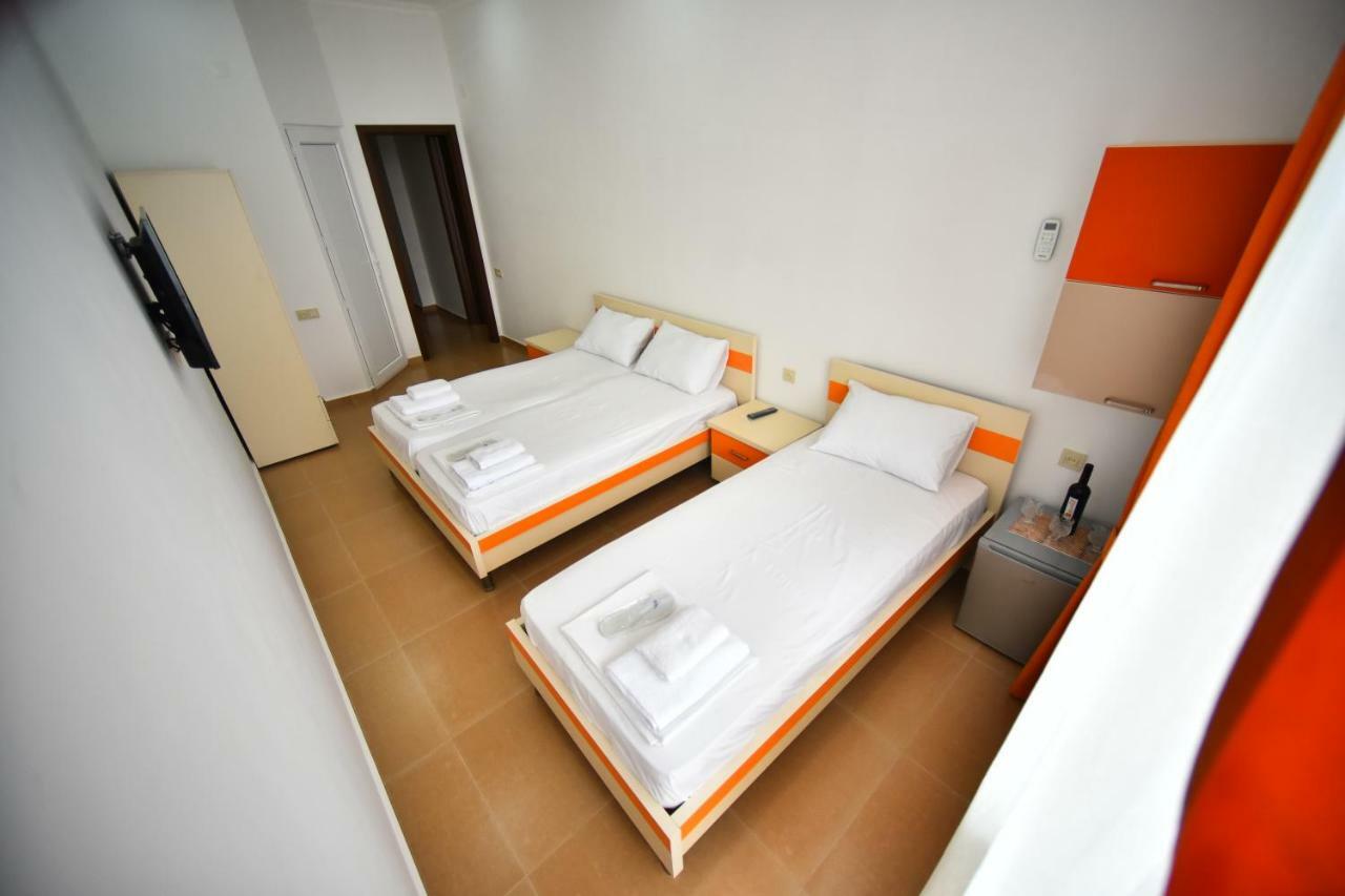 Orange Home Hotel Batumi Eksteriør bilde