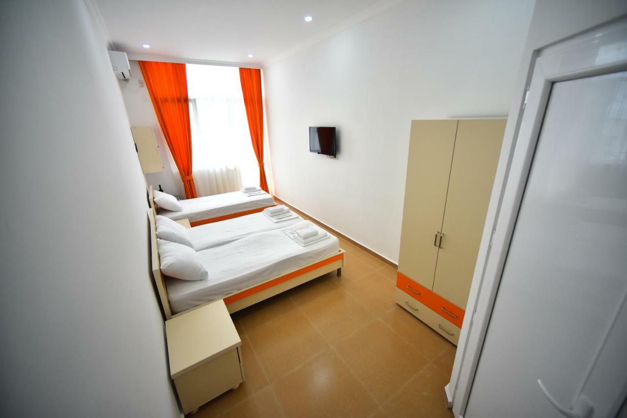 Orange Home Hotel Batumi Eksteriør bilde