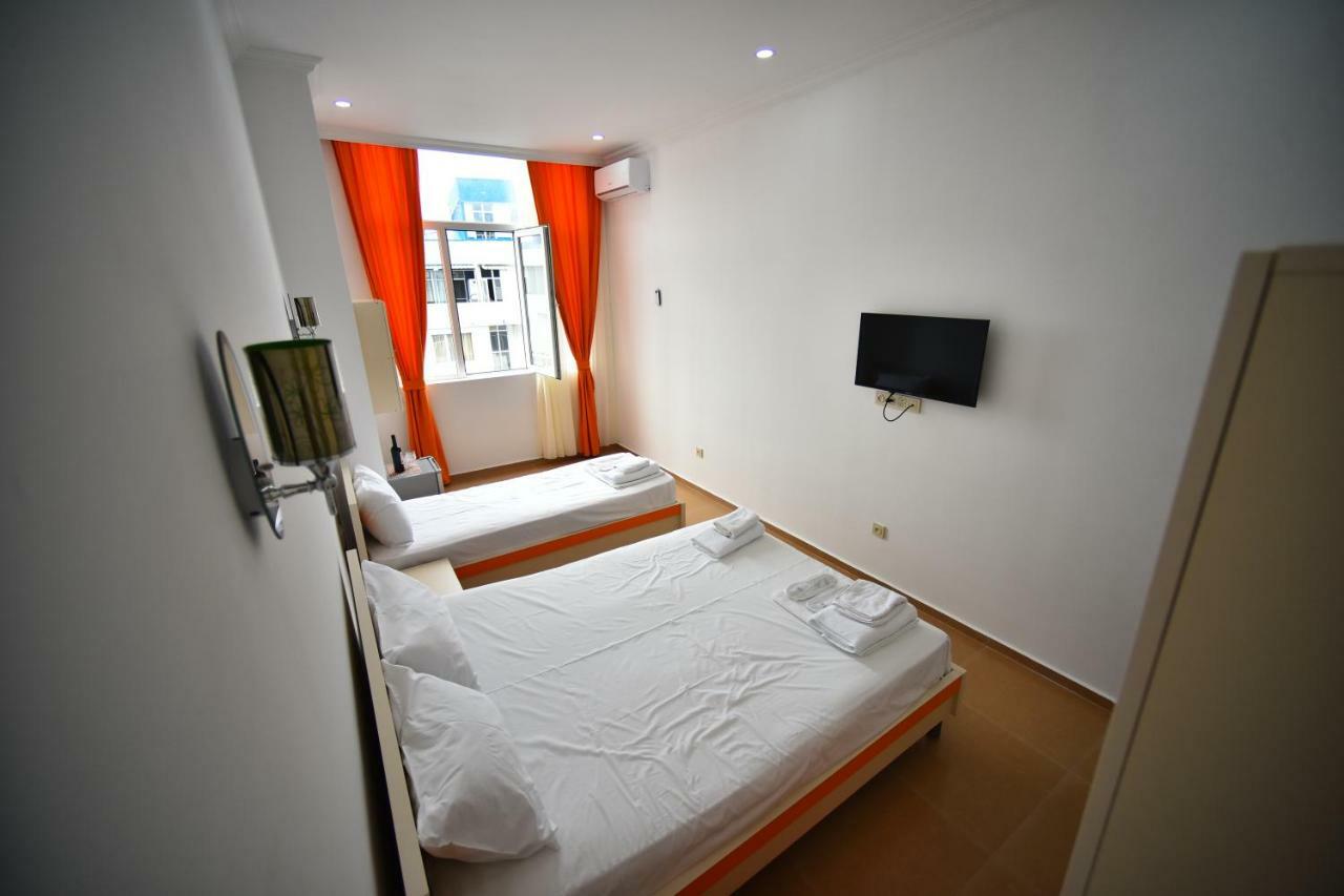 Orange Home Hotel Batumi Eksteriør bilde